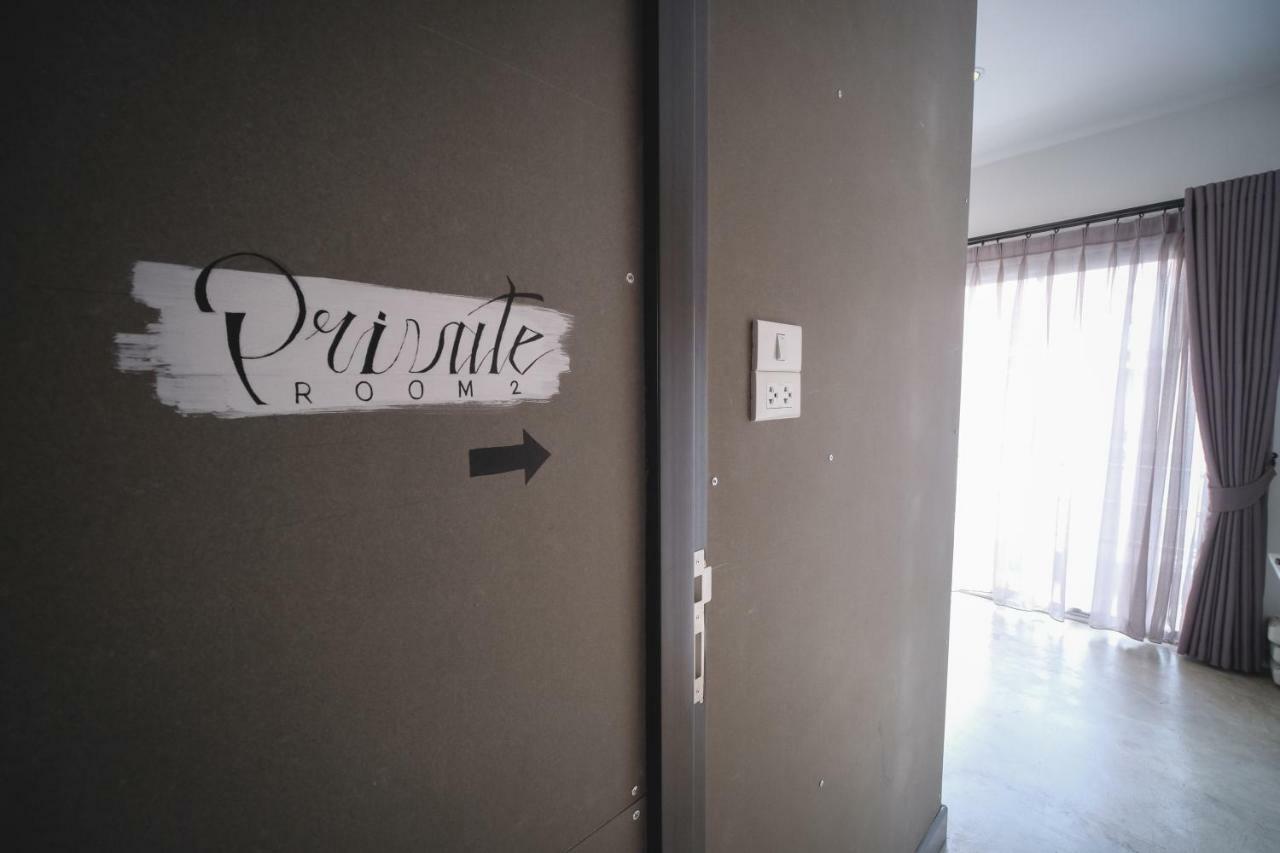 Fun Dee Hostel Ayutthaya Exterior photo